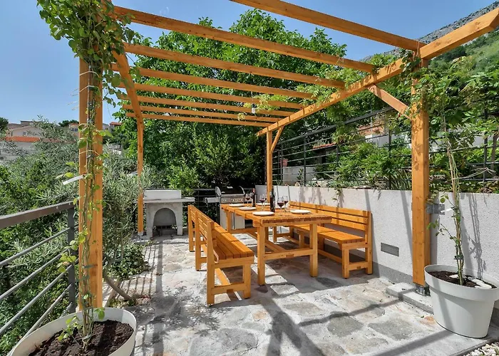 Mili Exclusive Апартаменты *